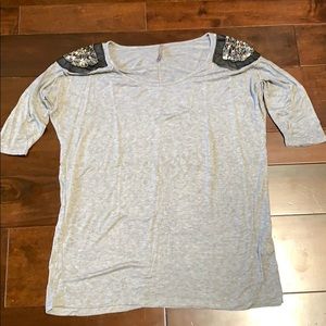 Sweet Claire size S light gray tunic, sequins